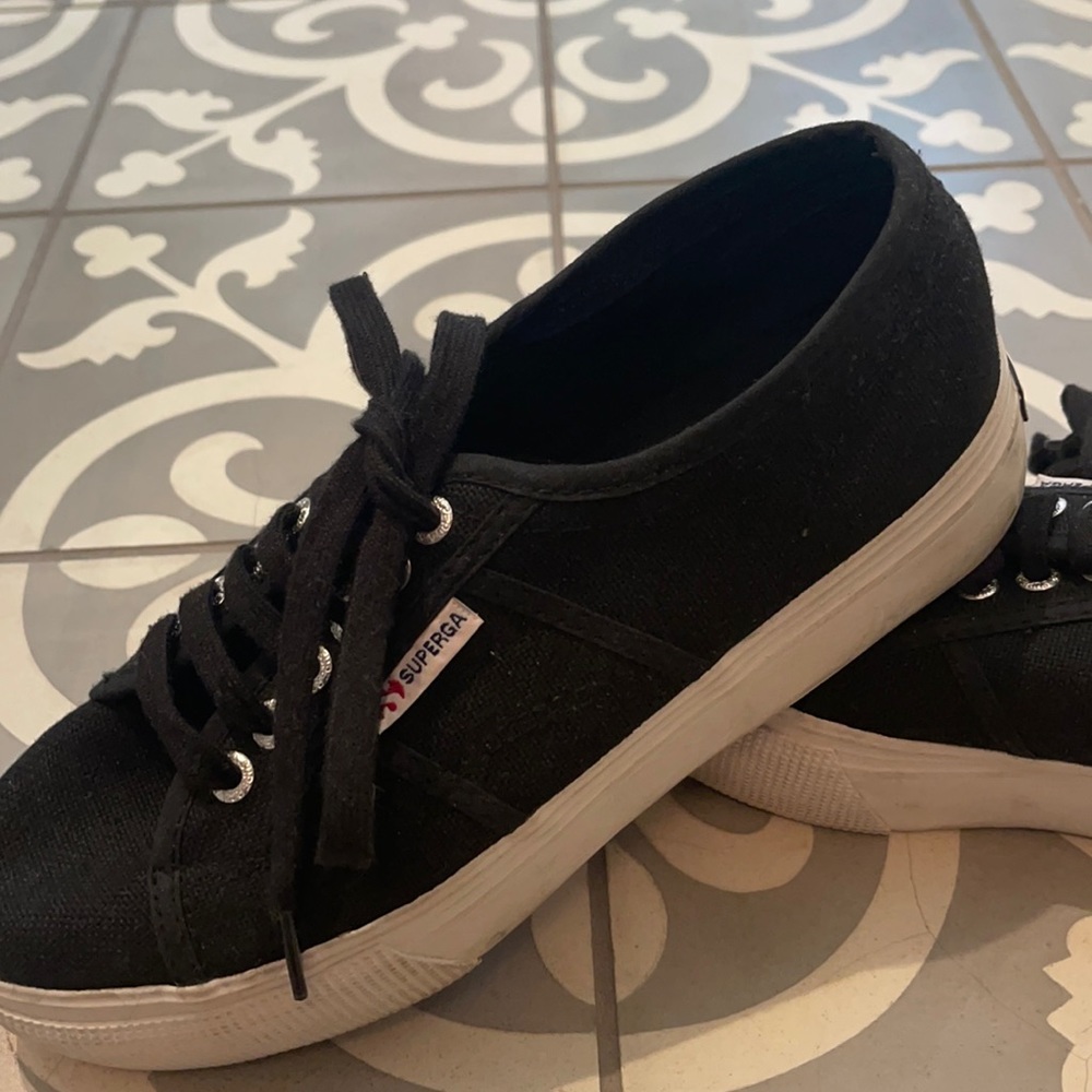 SUPERGA BLACK SNEAKERS!!!